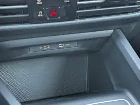 Volkswagen Golf thumbnail 29