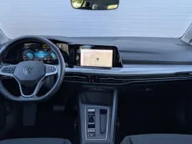 Volkswagen Golf thumbnail 5
