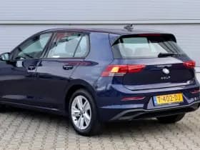 Volkswagen Golf thumbnail 11
