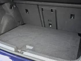 Volkswagen Golf thumbnail 16