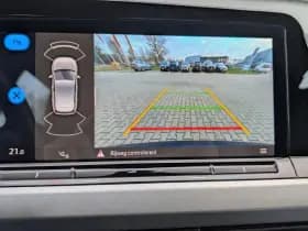 Volkswagen Golf thumbnail 25