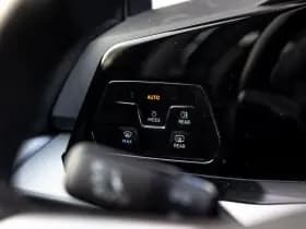 Volkswagen Golf thumbnail 26