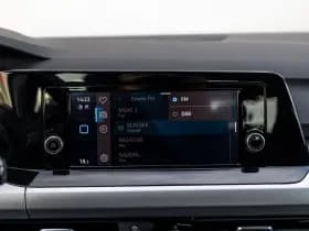Volkswagen Golf thumbnail 32