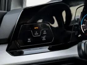 Volkswagen Golf thumbnail 31