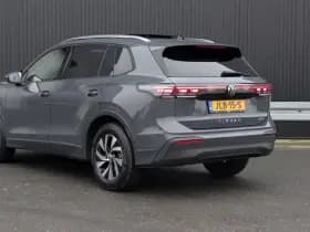Volkswagen Tiguan thumbnail 11
