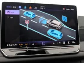 Volkswagen Tiguan thumbnail 27