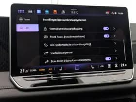 Volkswagen Tiguan thumbnail 35