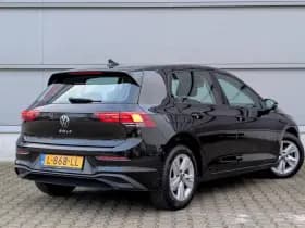 Volkswagen Golf thumbnail 2