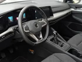 Volkswagen Golf thumbnail 18