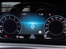 Volkswagen Golf thumbnail 20