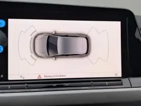 Volkswagen Golf thumbnail 26