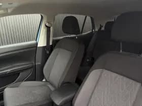 Volkswagen T-Cross thumbnail 5