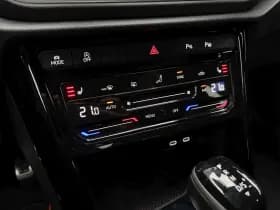 Volkswagen T-Roc thumbnail 33