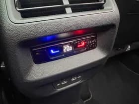 Volkswagen Tiguan thumbnail 33