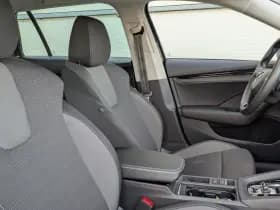 Škoda Octavia thumbnail 14