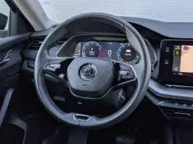 Škoda Octavia thumbnail 33