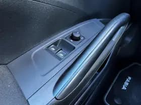 Škoda Fabia thumbnail 30