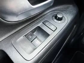 Volkswagen Up! thumbnail 18