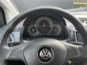 Volkswagen Up! thumbnail 23
