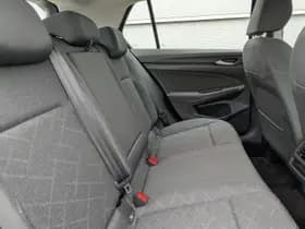 Volkswagen Golf thumbnail 15