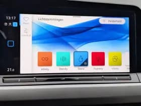 Volkswagen Golf thumbnail 32