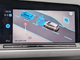 Volkswagen Golf thumbnail 33