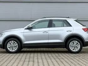Volkswagen T-Roc thumbnail 12