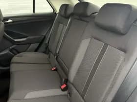 Volkswagen T-Roc thumbnail 18