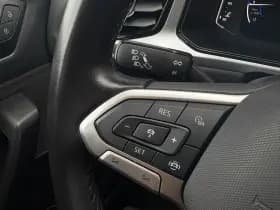 Volkswagen T-Roc thumbnail 22