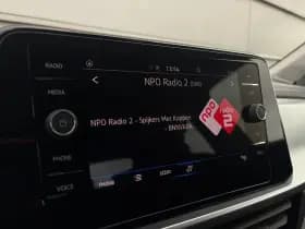 Volkswagen T-Roc thumbnail 30