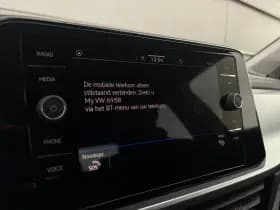 Volkswagen T-Roc thumbnail 31