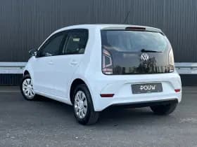 Volkswagen Up! thumbnail 11
