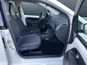 Volkswagen Up! thumbnail 14