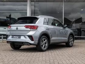 Volkswagen T-Roc thumbnail 2
