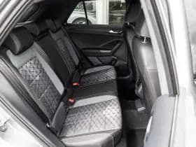 Volkswagen T-Roc thumbnail 14
