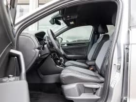 Volkswagen T-Roc thumbnail 17