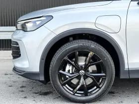 Volkswagen Tiguan thumbnail 15