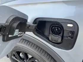 Volkswagen Tiguan thumbnail 16