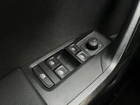SEAT Ibiza thumbnail 32