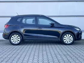 SEAT Arona thumbnail 3