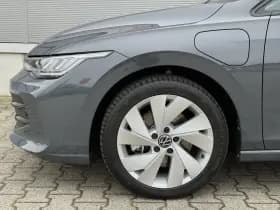 Volkswagen Golf thumbnail 13