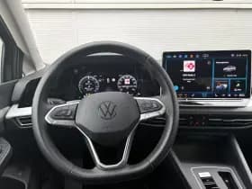 Volkswagen Golf thumbnail 18
