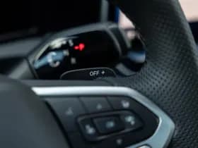 Volkswagen Tiguan thumbnail 36