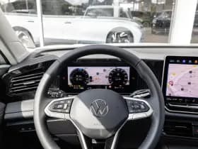 Volkswagen Tiguan thumbnail 24