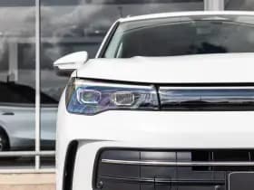 Volkswagen Tiguan thumbnail 8
