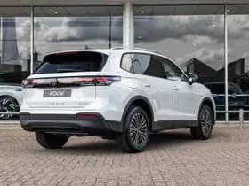 Volkswagen Tiguan thumbnail 2