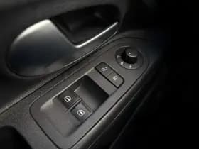 Volkswagen Up! thumbnail 20