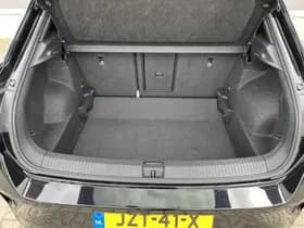 Volkswagen T-Roc thumbnail 19