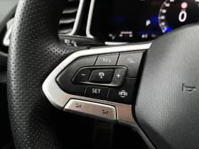 Volkswagen T-Roc thumbnail 26