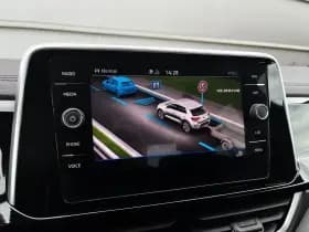 Volkswagen T-Roc thumbnail 30